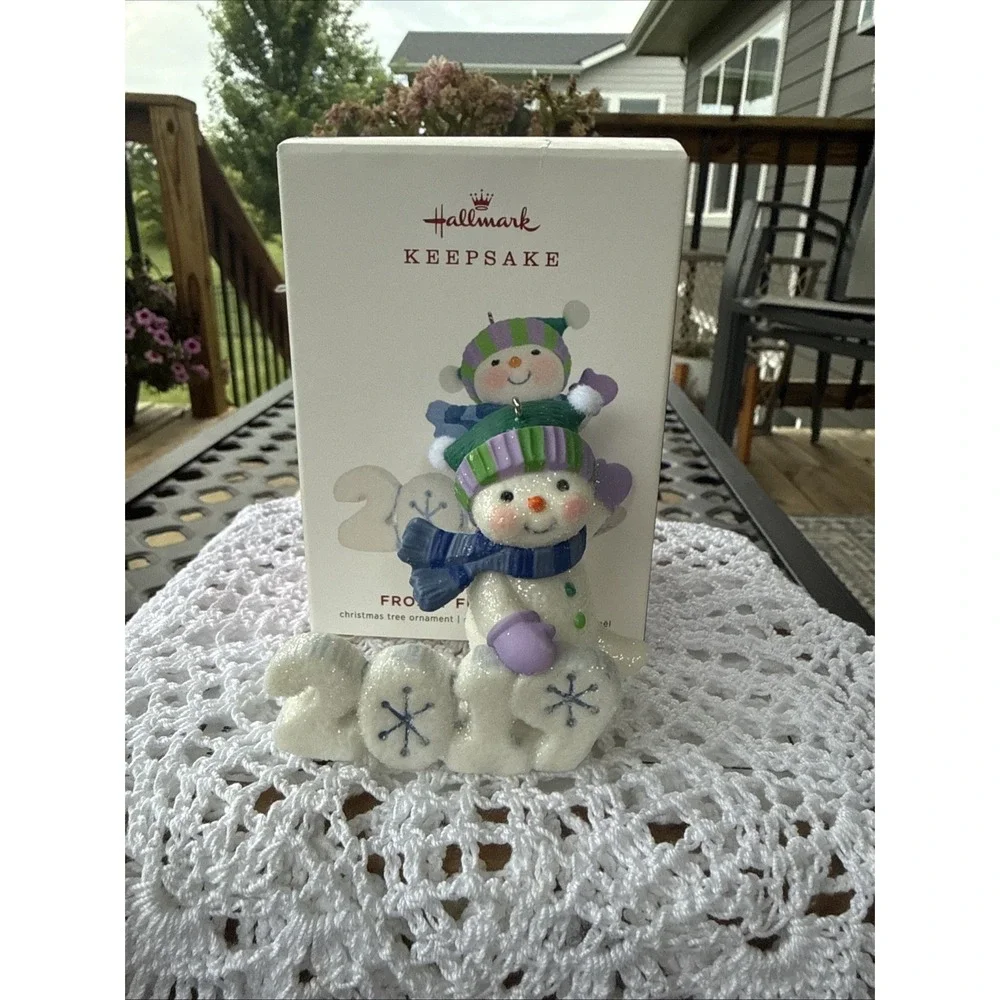 Hallmark Frosty Fun Decade 10th & Final in‎ Series 2019 Keepsake Ornament